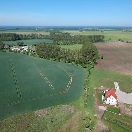 Haus Springborn Ferienoase Zwischen Strand, Feld Und Wald Biendorf Exteriör bild